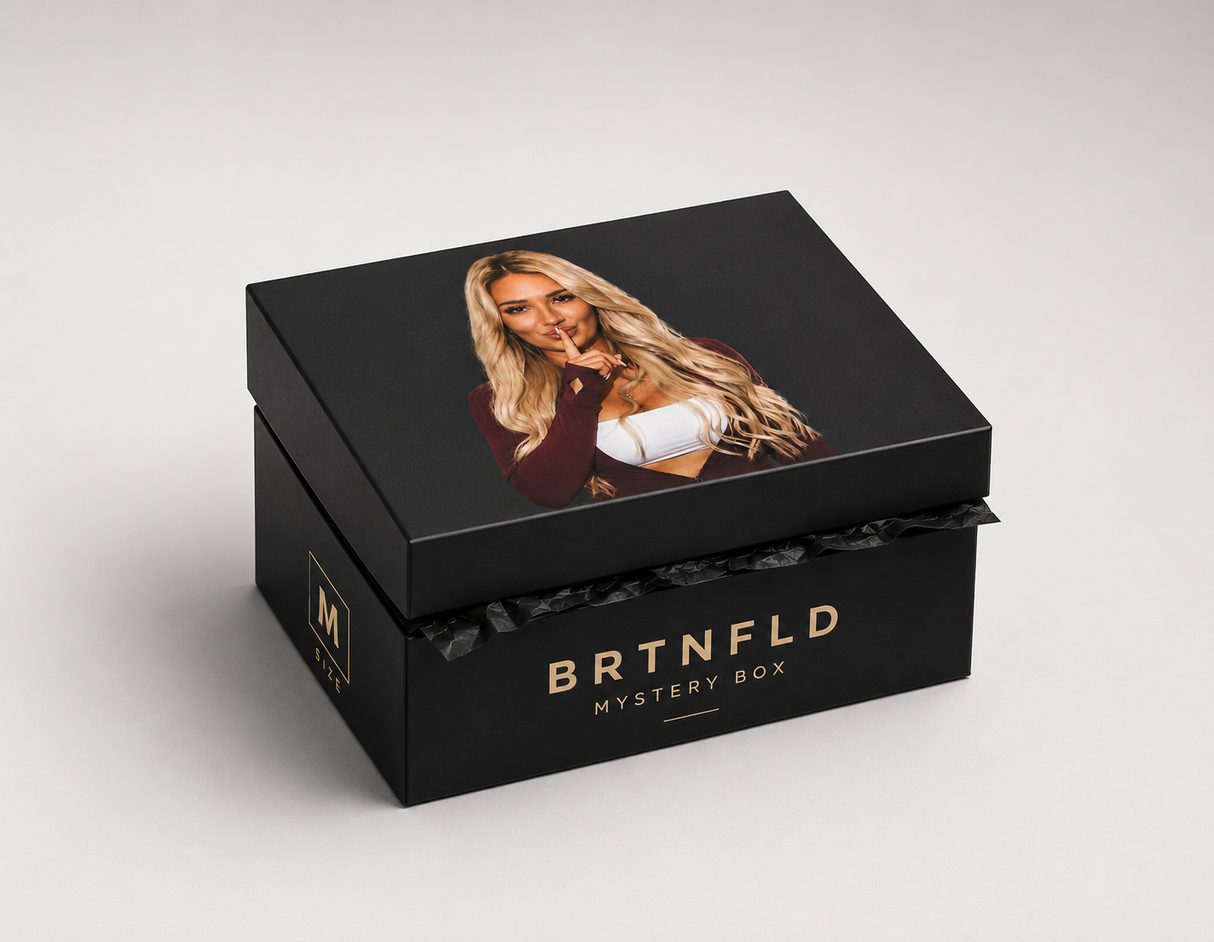 MYSTERY BOX M